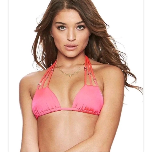 Beach bunny basics top